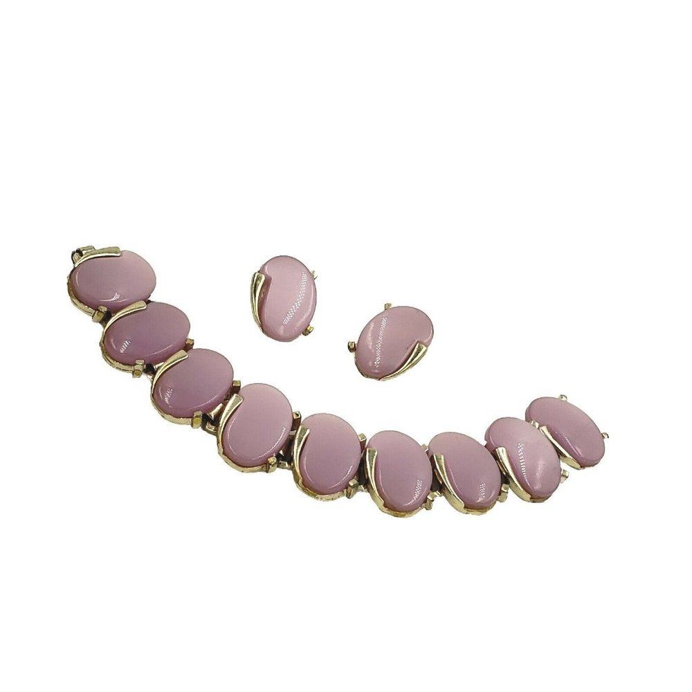 Vintage Leru Lavender Bracelet Clip Earring Set Moonglow Lucite Thermoset Signed